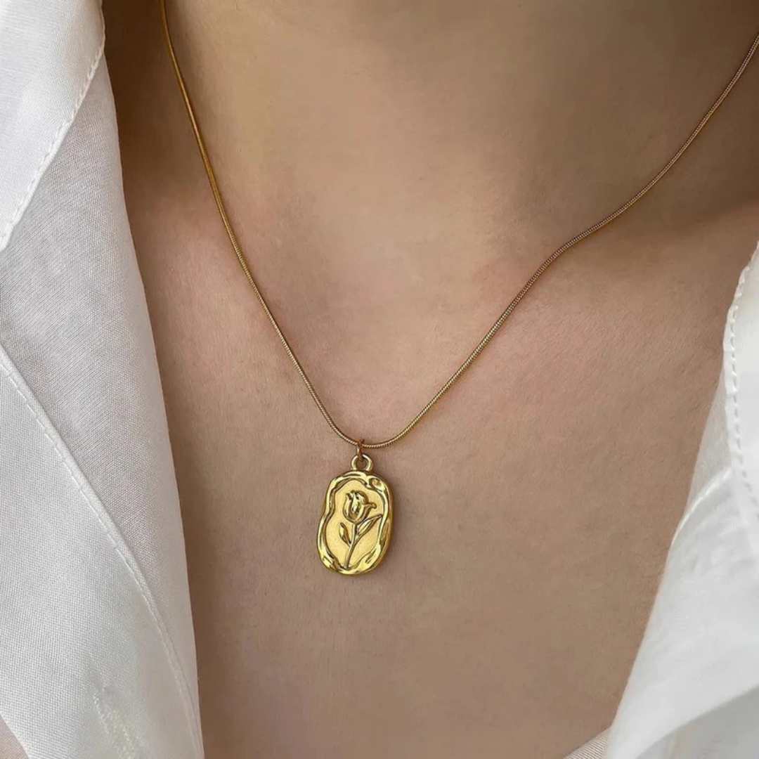 Gold Floral Medallion Pendant Necklace OSL-58