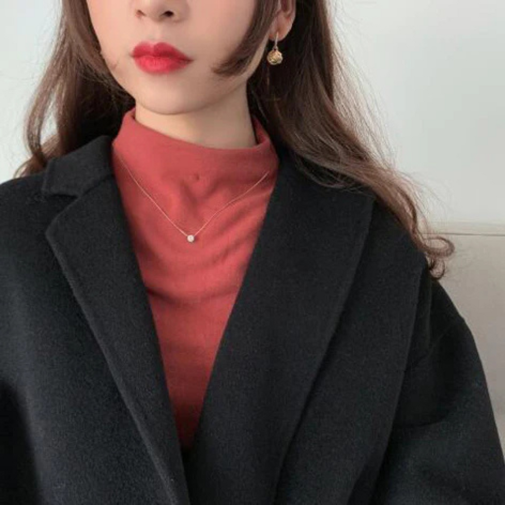 Elegant Solitaire Pendant Necklace – Gold-Tone Chain OSL22