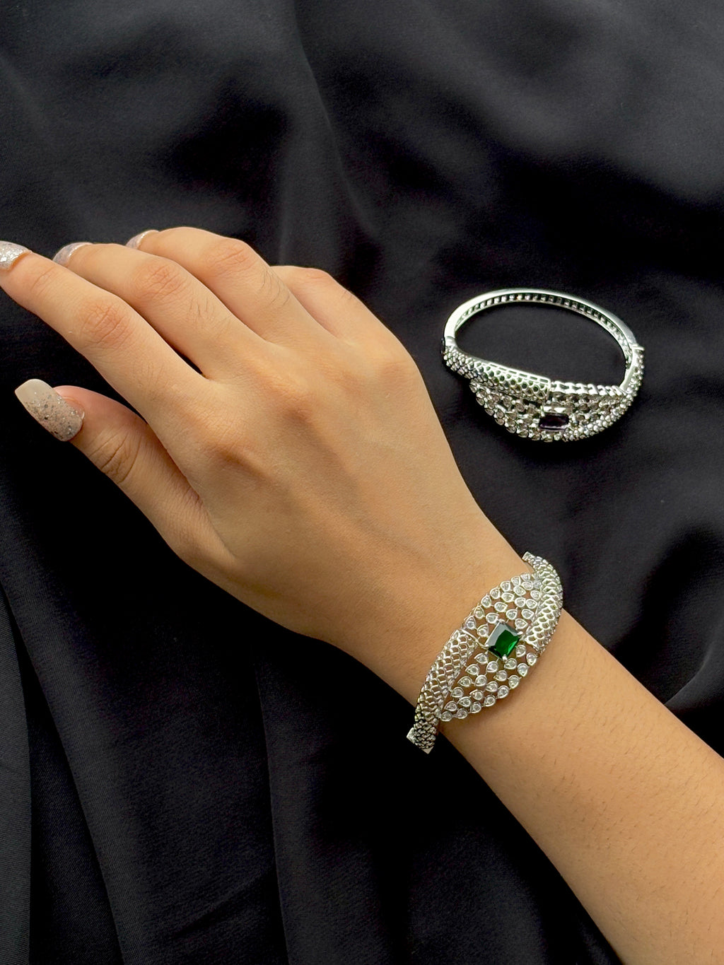 Luna Gleam A.D Blue Stone Silver Kada OSL09