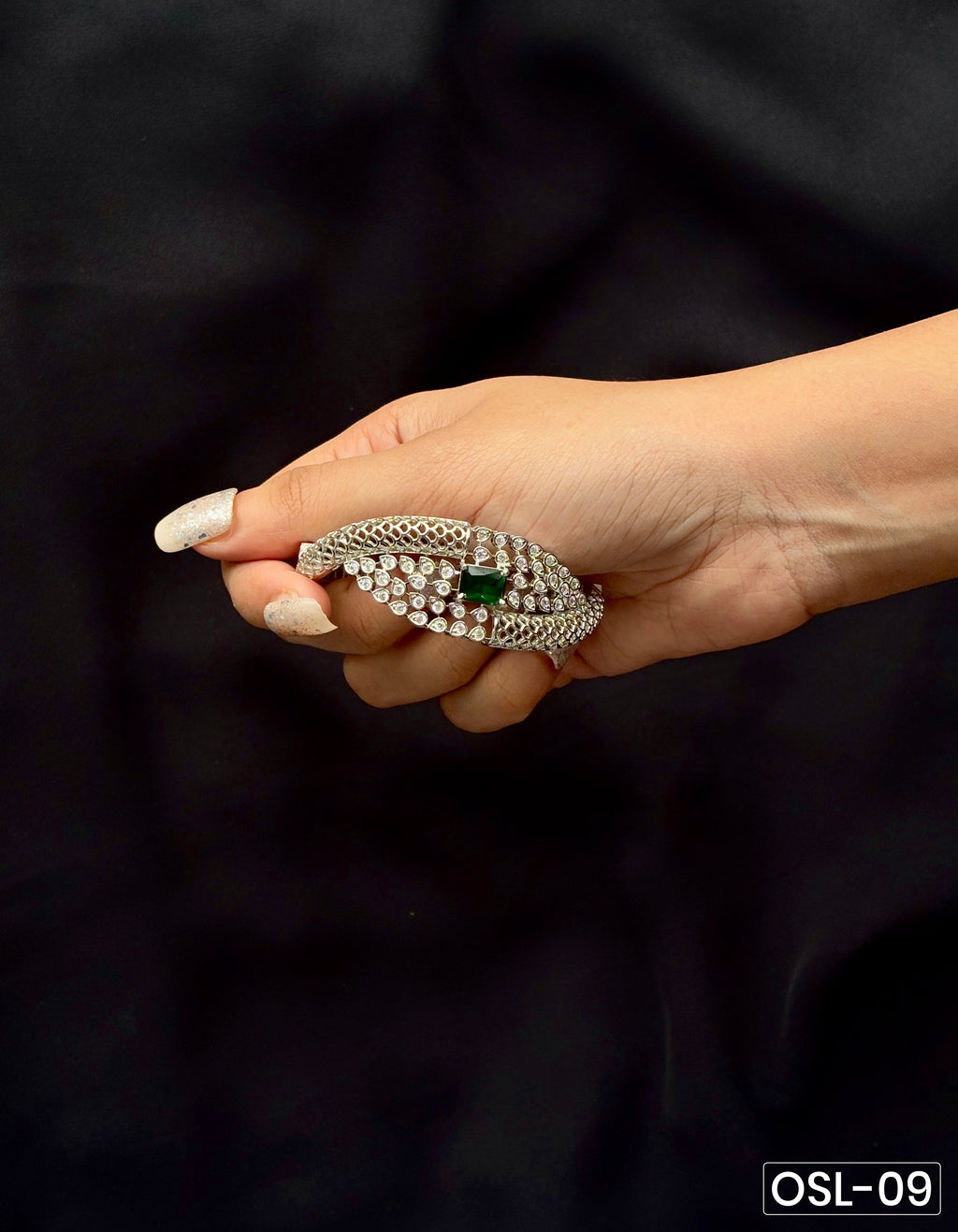 Luna Gleam A.D Blue Stone Silver Kada OSL09