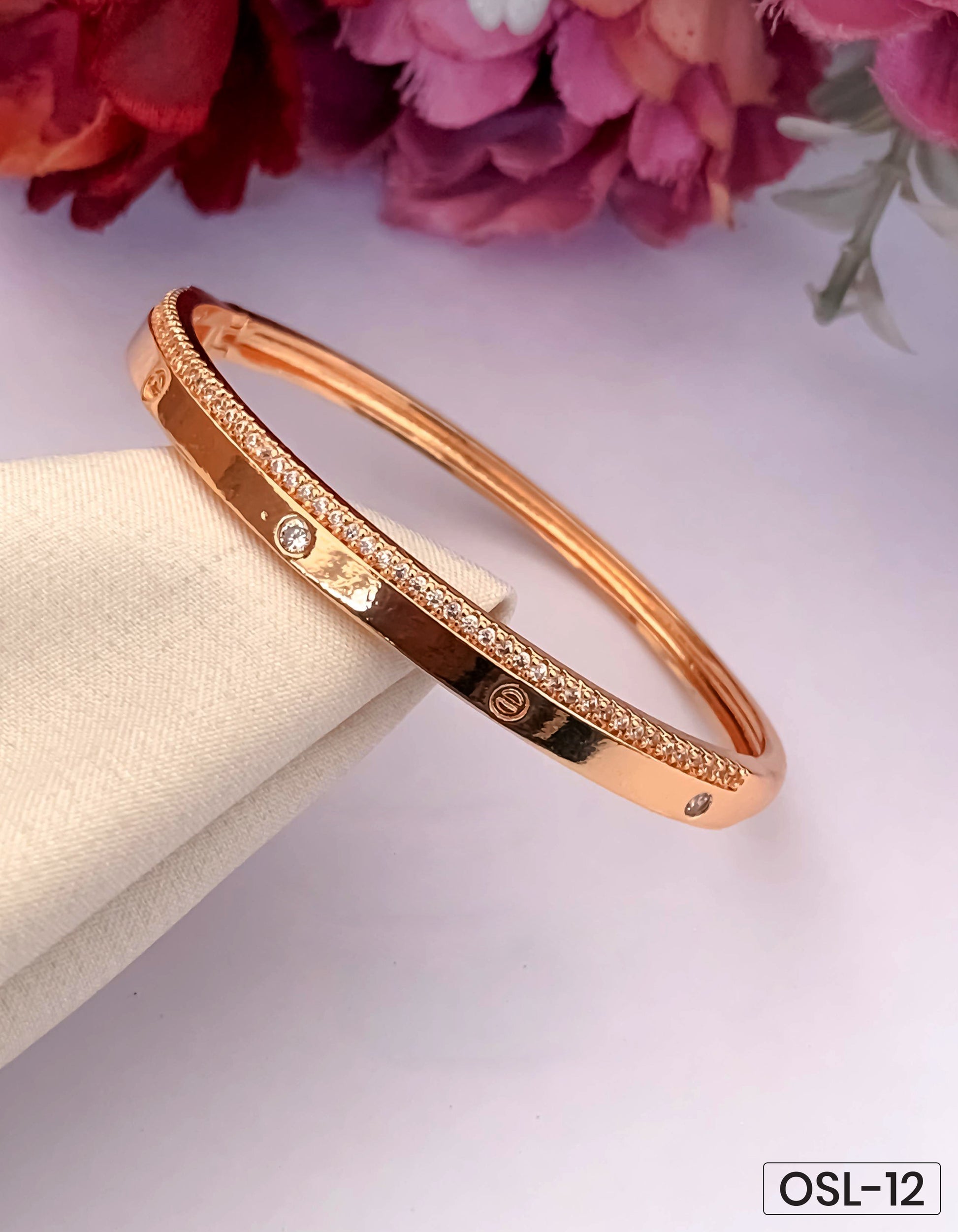 Blush Halo A.D Diamond Rose Gold Kada OSL12